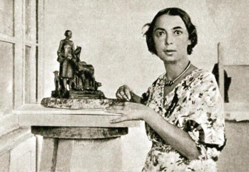 Данько Наталья Яковлевна, скульптор