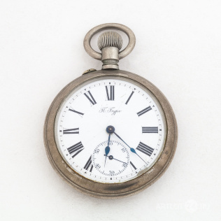 Часы карманные подарочные открытого типа «Старшему унтер-офицеру от ротного командира»