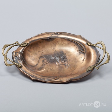 Сухарница в стиле модерн