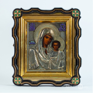Икона «Божья матерь Казанская» в окладе и киоте