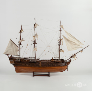 Модель линейного корабля XVII века
