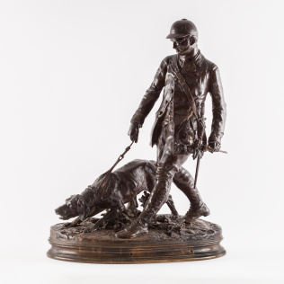 Скульптура "Охотник с собакой"