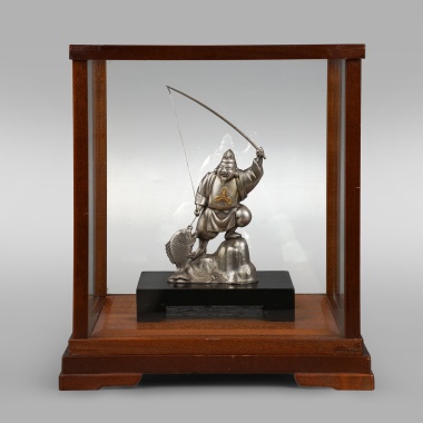 Фигурка Эбису в футляре