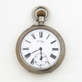 Часы карманные открытого типа с изображением стрелков