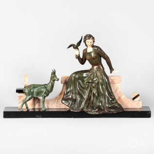 Скульптурная композиция в стиле ар-деко  "Девушка с птицей и козленком"