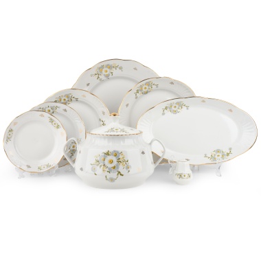Часть столового сервиза «Ромашки» из 24 предметов