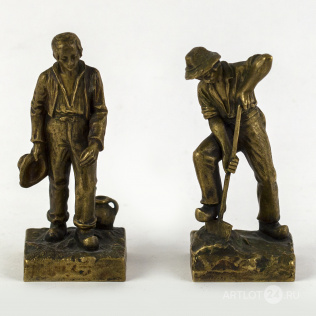 Парные скульптуры «Рабочие»