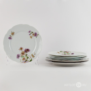 Набор тарелок «Цветы» из семи штук