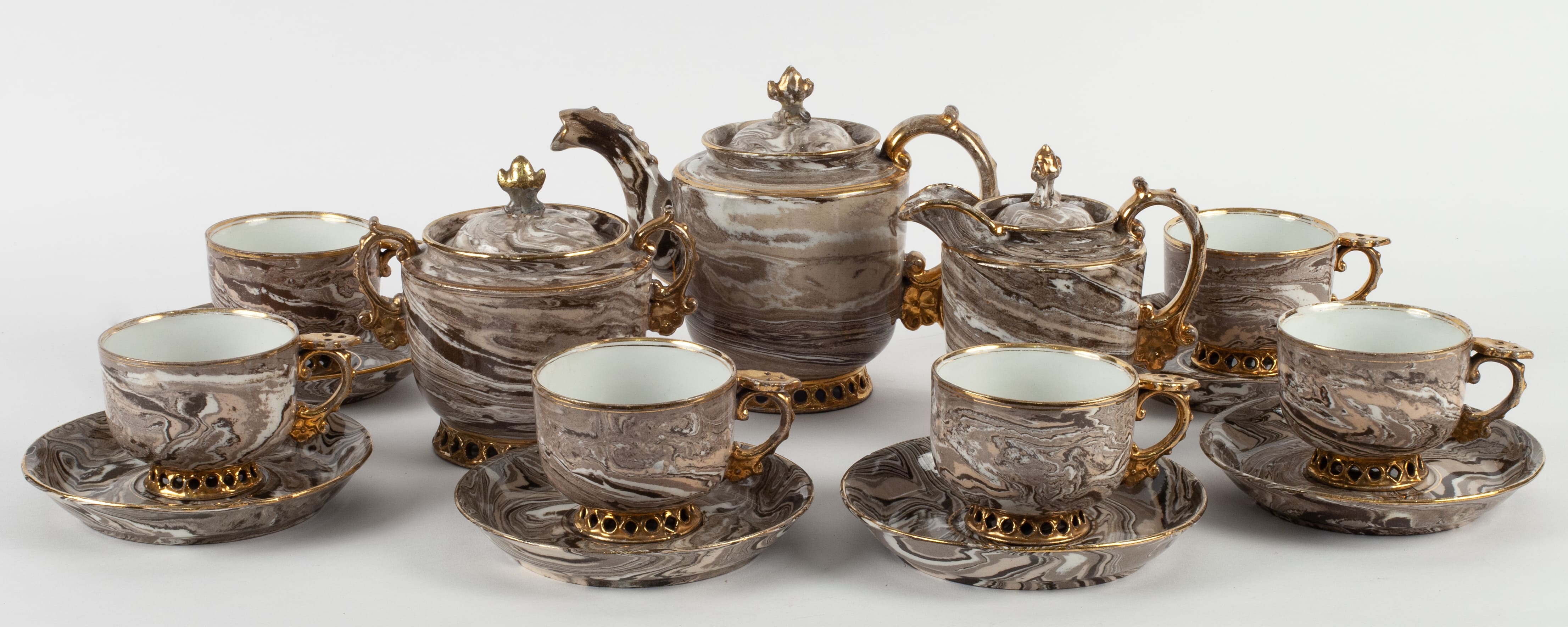 Коллекционный фарфор