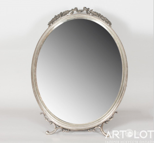 Зеркало настольное  в неоклассическом стиле