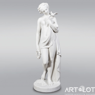 Мраморная скульптура «Девушка с голубем» или «Аллегория лета»