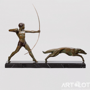 Скульптура «Юноша, стреляющий из лука» в стиле ар-деко