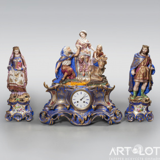 Каминные часы и пара декоративных фигур «Принцесса Востока»