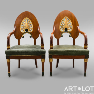 Парные кресла с золочеными резными накладками в стиле ампир