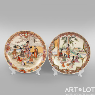 Парные настенные тарелки в стиле Старый Кутани с сюжетными композициями